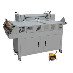 Аппарат для сборки переплётных крышек SK840A