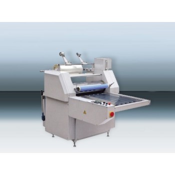 Промышленный ламинатор YDFM-1200А