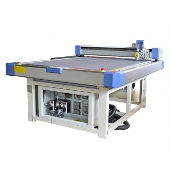 Планшетные режущие плоттеры Серия DCS