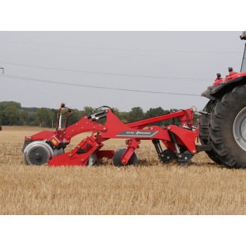 Глубокорыхлитель Kverneland DTX 300 с гидравлической защитой, дисковая секция 24 диска, каток 3 м. Глубокорыхлитель Kverneland DTX 300 с гидравлической защитой, дисковая секция 24 диска, каток 3 м.